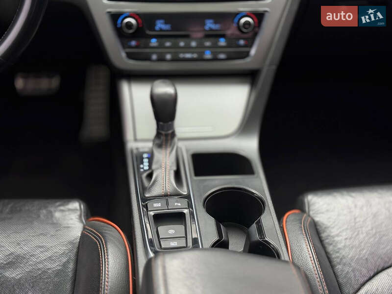 Седан Hyundai Sonata 2014 в Києві