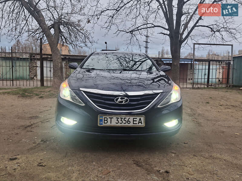 Седан Hyundai Sonata 2012 в Николаеве