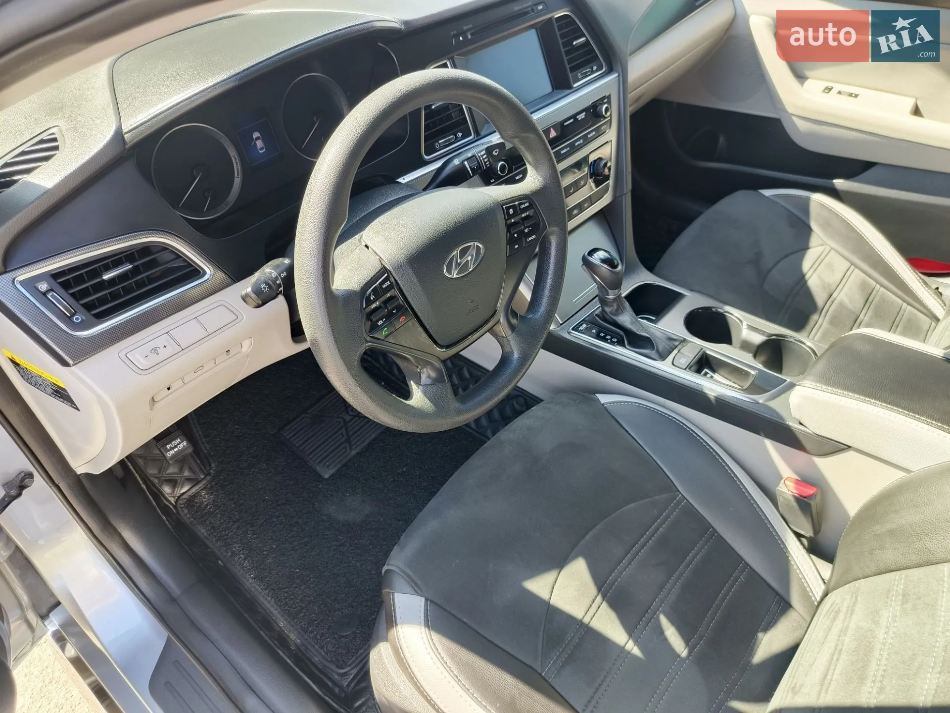 2015 Hyundai Sonata - мініатюра 12