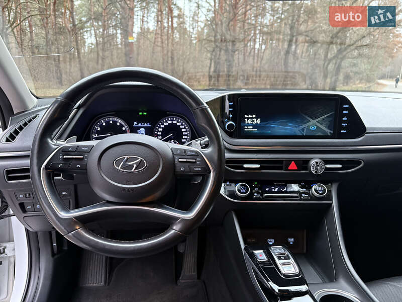 Седан Hyundai Sonata 2019 в Новомосковске