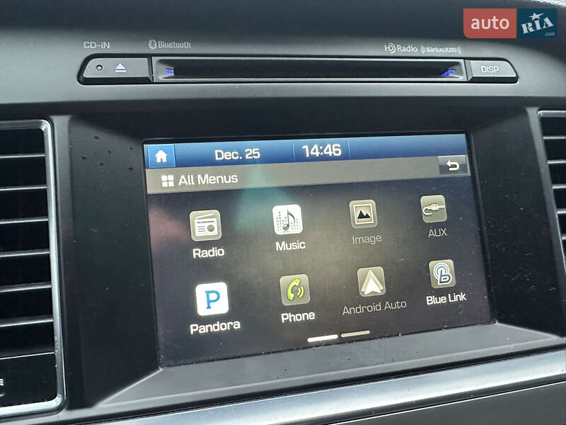 Седан Hyundai Sonata 2016 в Ічні