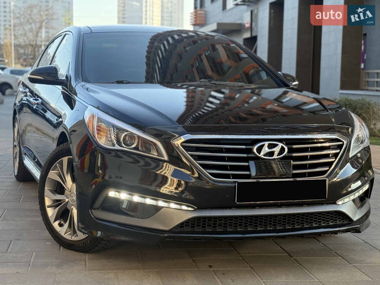 2015 Hyundai Sonata - мініатюра 17