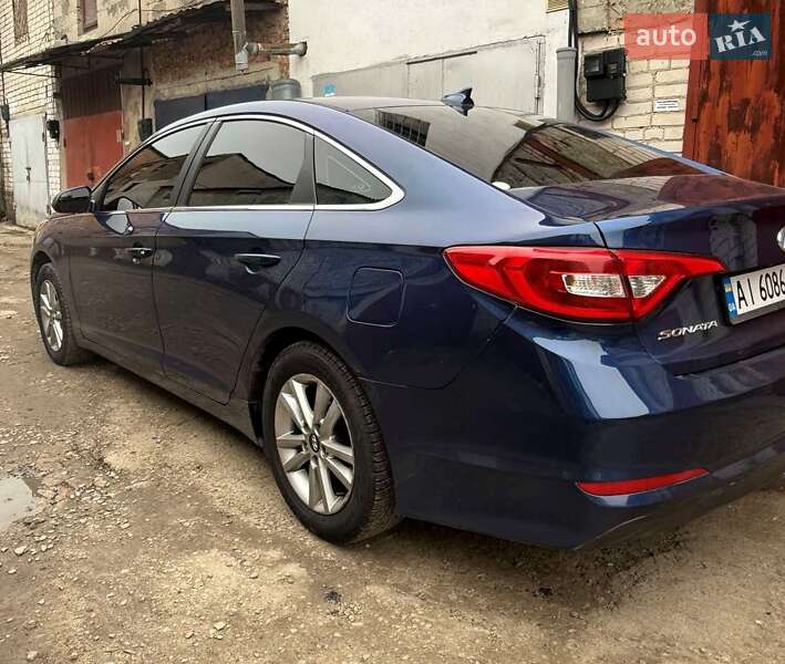 Седан Hyundai Sonata 2016 в Ровно