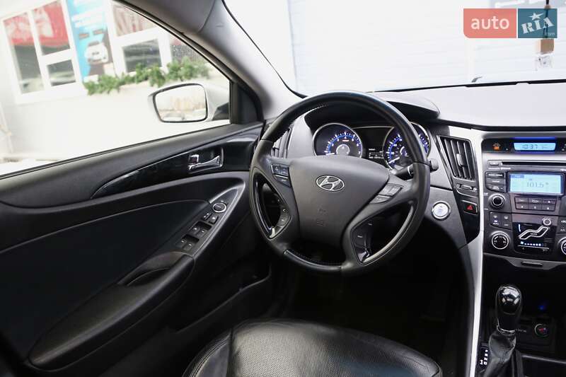 Седан Hyundai Sonata 2012 в Киеве фото 13 Седан Hyundai Sonata 2012 в Киеве