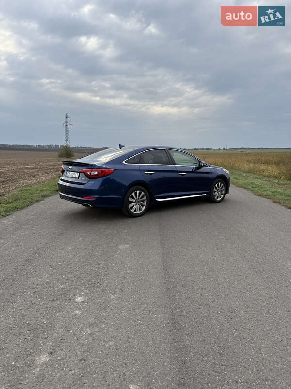 Седан Hyundai Sonata 2014 в Смілі