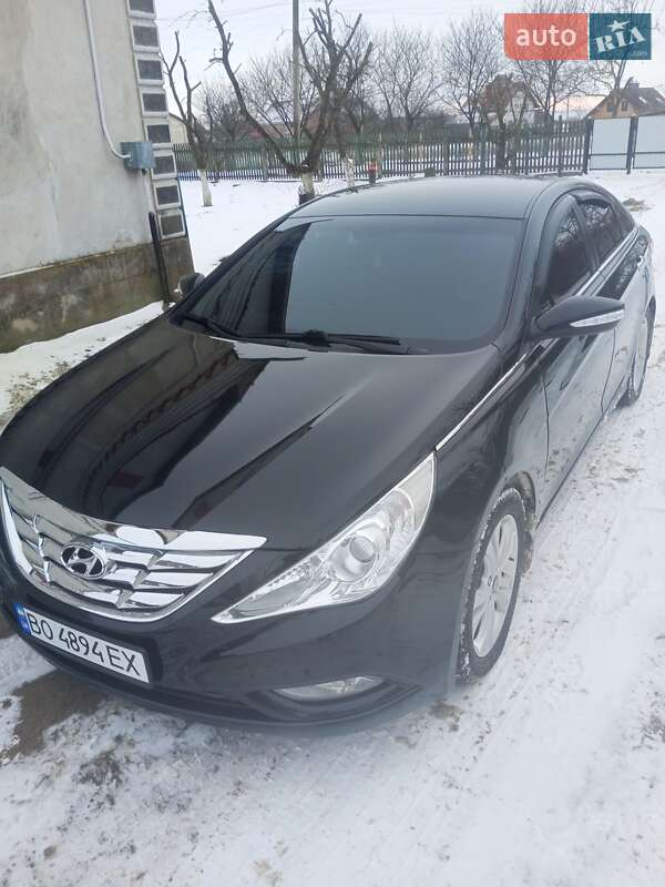 Седан Hyundai Sonata 2010 в Ланівці