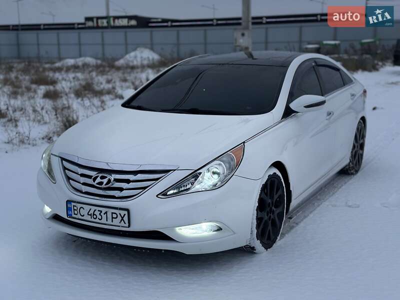 Hyundai Sonata 2012