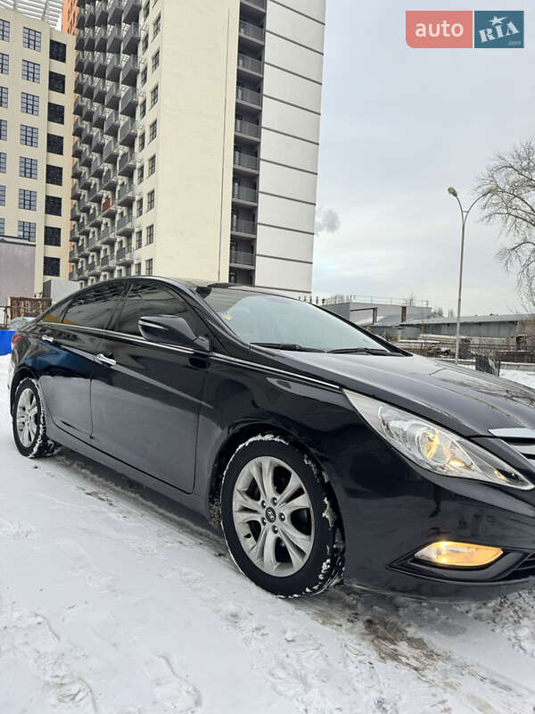 Седан Hyundai Sonata 2011 в Киеве