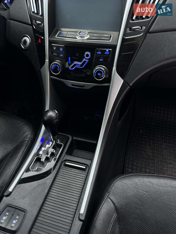 Седан Hyundai Sonata 2011 в Киеве