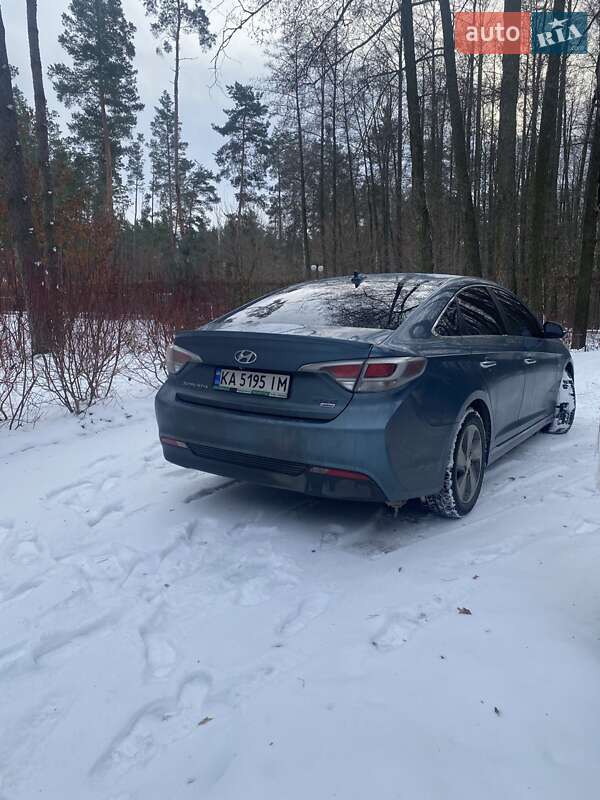 Седан Hyundai Sonata 2015 в Киеве фото 31 Седан Hyundai Sonata 2015 в Киеве