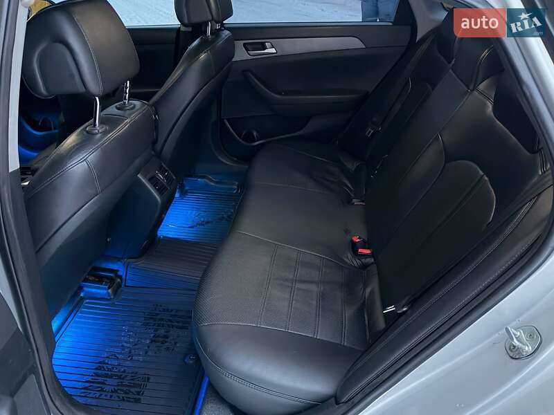 Седан Hyundai Sonata 2014 в Киеве фото 27 Седан Hyundai Sonata 2014 в Киеве
