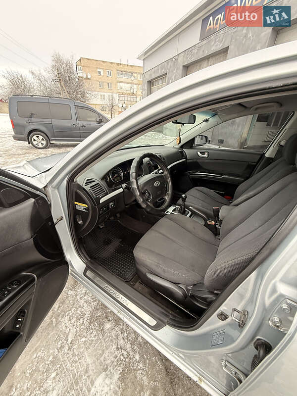 Седан Hyundai Sonata 2007 в Новой Водолаге