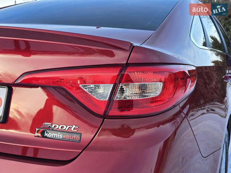 Седан Hyundai Sonata 2015 в Хмельницком