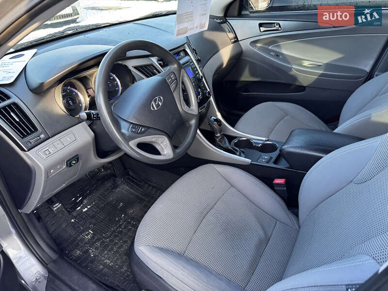 Седан Hyundai Sonata 2013 в Житомире