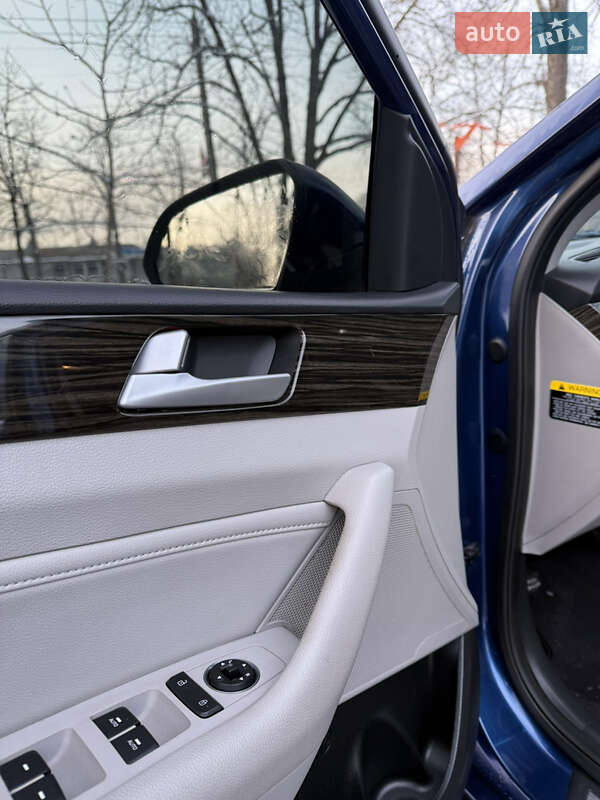 Седан Hyundai Sonata 2016 в Черкассах