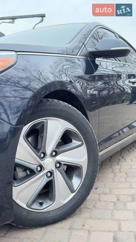 Седан Hyundai Sonata 2017 в Черкассах