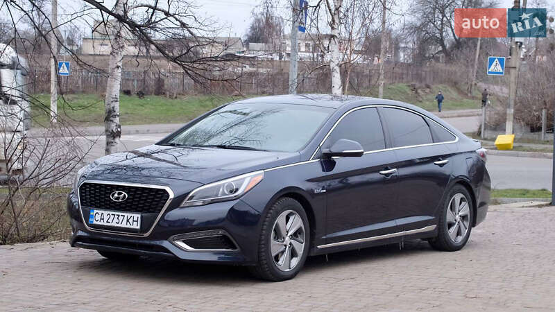 Седан Hyundai Sonata 2017 в Черкассах