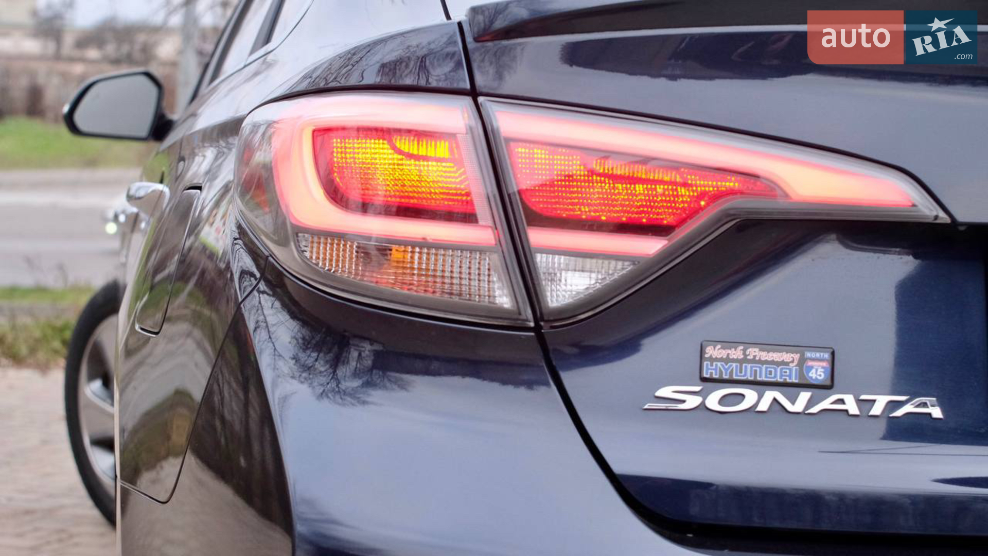 2017 Hyundai Sonata - мініатюра 17
