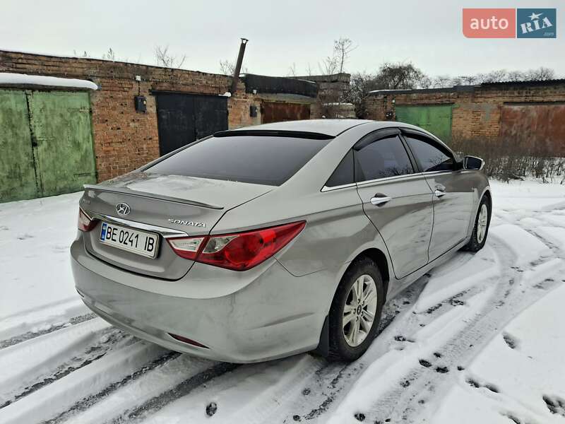 Седан Hyundai Sonata 2010 в Полтаві