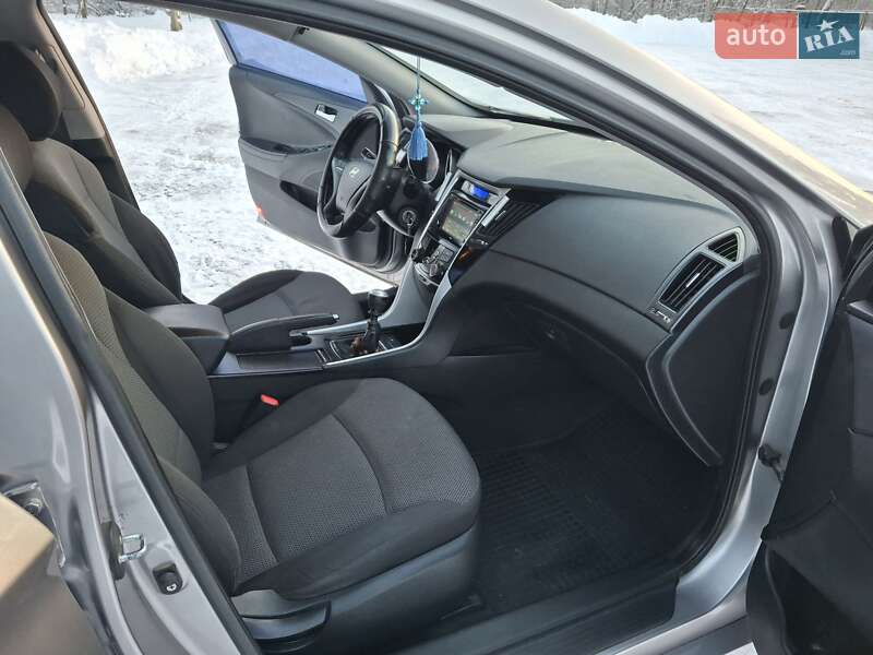 Седан Hyundai Sonata 2010 в Полтаві