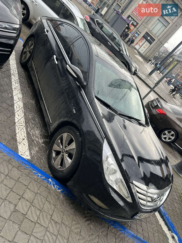 Седан Hyundai Sonata 2012 в Днепре