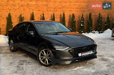 Седан Hyundai Sonata 2022 в Киеве