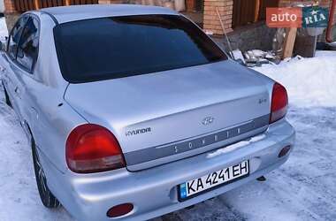 Седан Hyundai Sonata 2001 в Умани