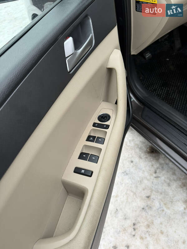 Седан Hyundai Sonata 2015 в Киеве фото 16 Седан Hyundai Sonata 2015 в Киеве