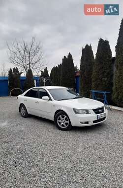 Седан Hyundai Sonata 2004 в Берегово