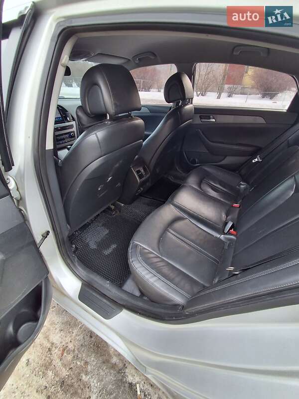 Седан Hyundai Sonata 2016 в Киеве