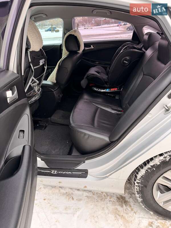 Седан Hyundai Sonata 2014 в Виннице