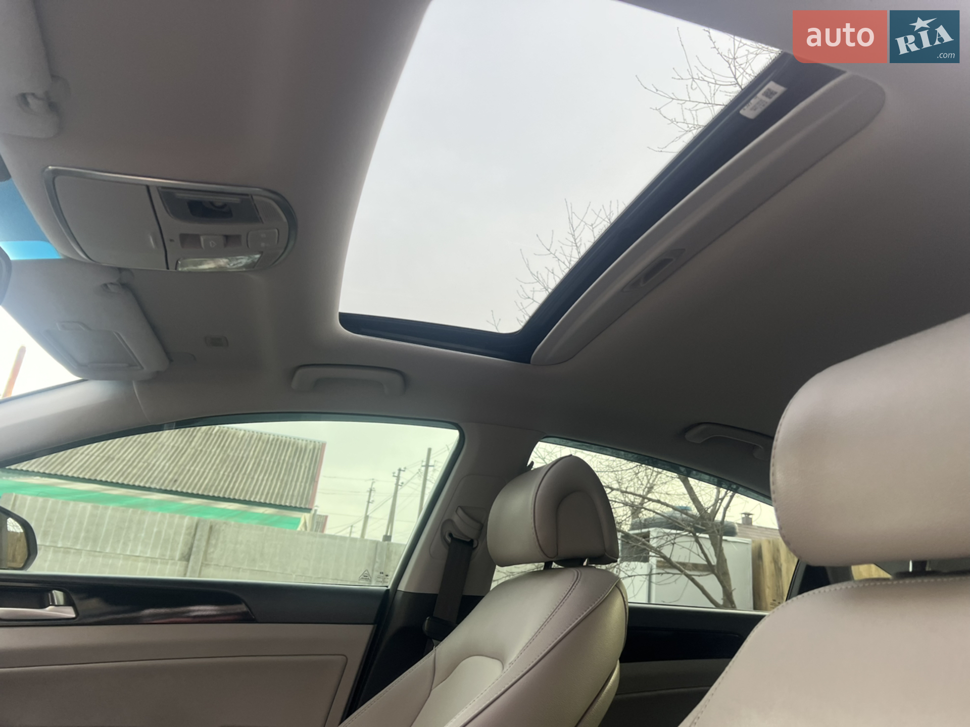 2016 Hyundai Sonata - мініатюра 26