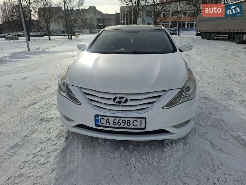 Седан Hyundai Sonata 2011 в Черкассах