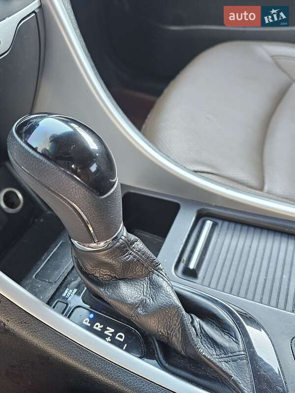 Седан Hyundai Sonata 2013 в Киеве фото 14 Седан Hyundai Sonata 2013 в Киеве