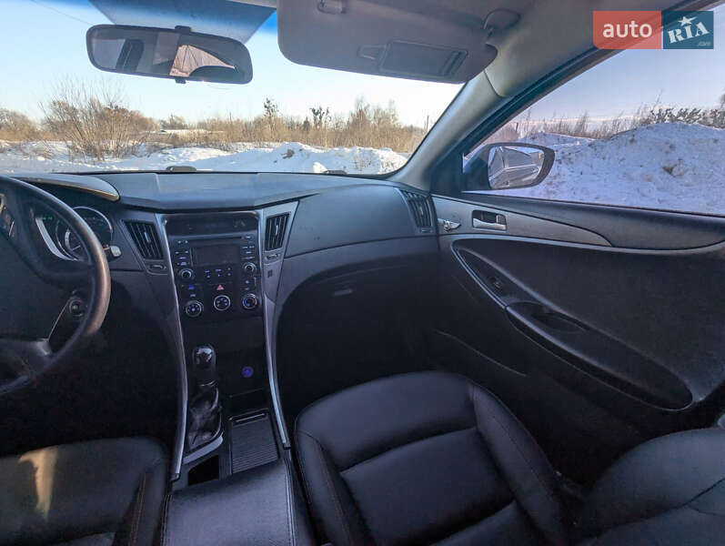 Седан Hyundai Sonata 2014 в Млинове фото 13 Седан Hyundai Sonata 2014 в Млинове