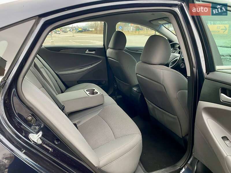 Седан Hyundai Sonata 2013 в Киеве фото 22 Седан Hyundai Sonata 2013 в Киеве