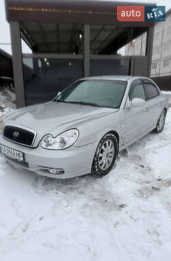 Седан Hyundai Sonata 2004 в Киеве