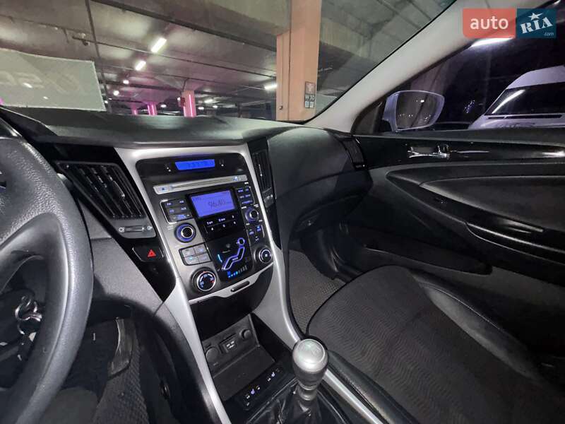Седан Hyundai Sonata 2011 в Києві