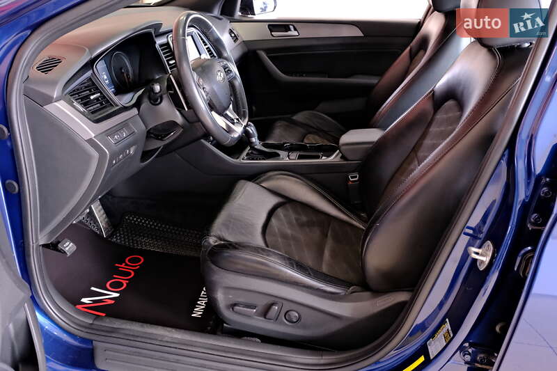 Седан Hyundai Sonata 2017 в Одессе