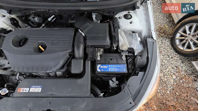 Седан Hyundai Sonata 2017 в Киеве