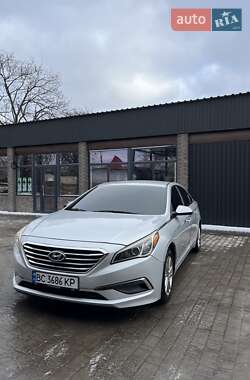 Седан Hyundai Sonata 2015 в Первомайську