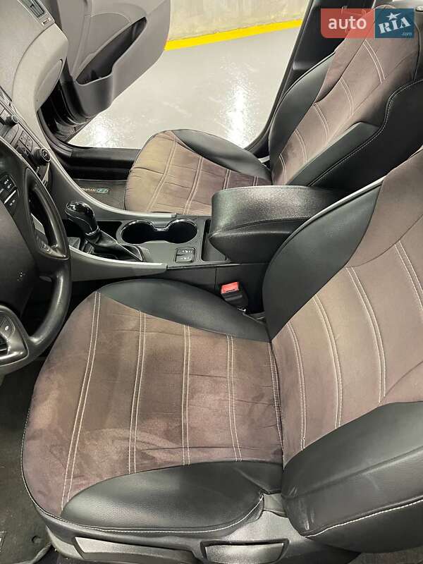 Седан Hyundai Sonata 2014 в Одессе