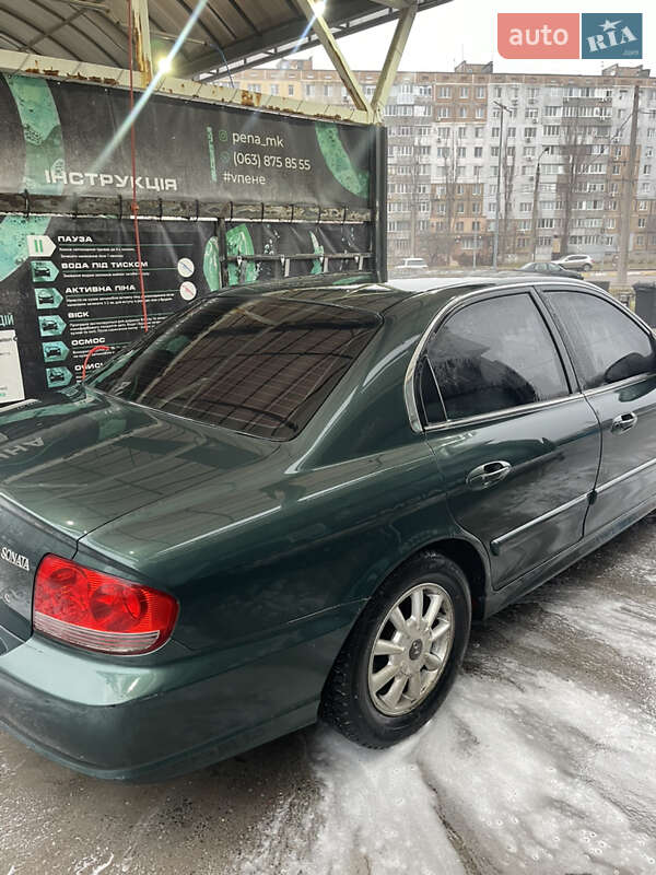 Седан Hyundai Sonata 2004 в Николаеве