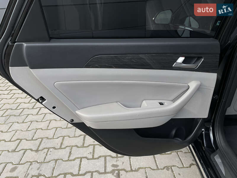 Седан Hyundai Sonata 2019 в Одесі