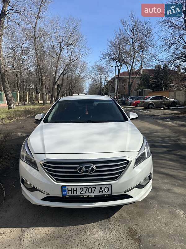 Hyundai Sonata 2015
