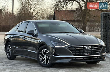 Седан Hyundai Sonata 2023 в Львове