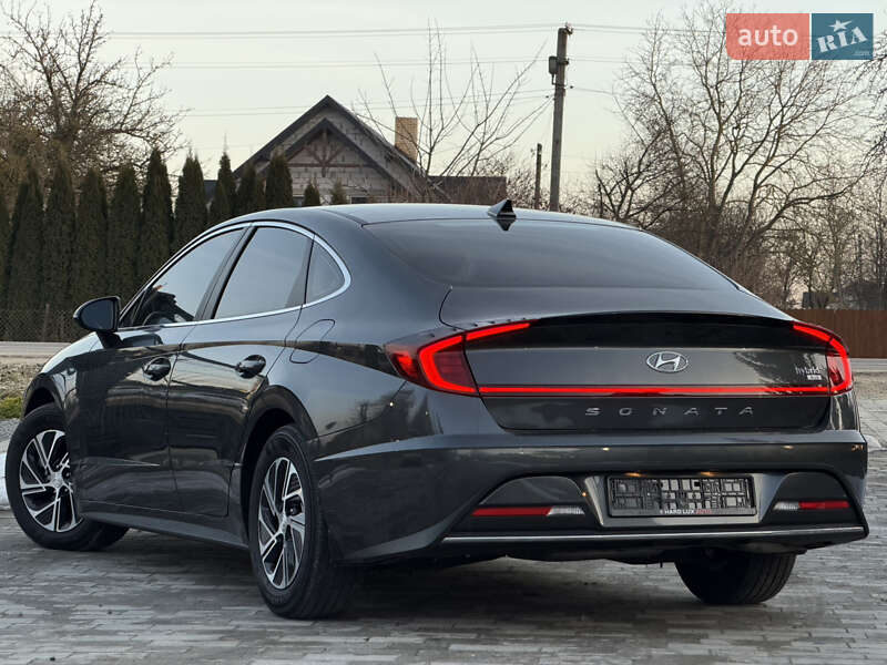 Седан Hyundai Sonata 2023 в Львове