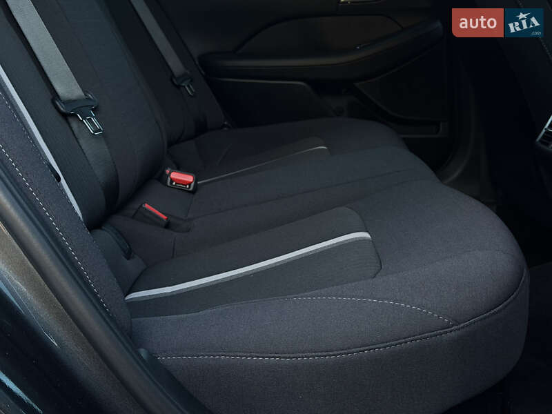 Седан Hyundai Sonata 2023 в Львове