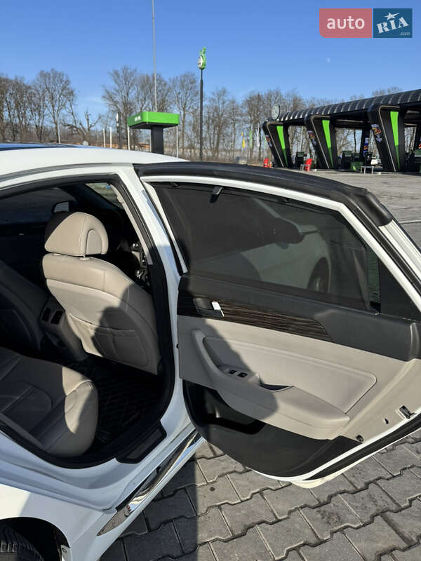 Седан Hyundai Sonata 2014 в Виннице