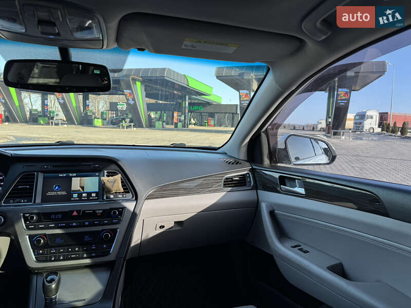 Седан Hyundai Sonata 2014 в Виннице